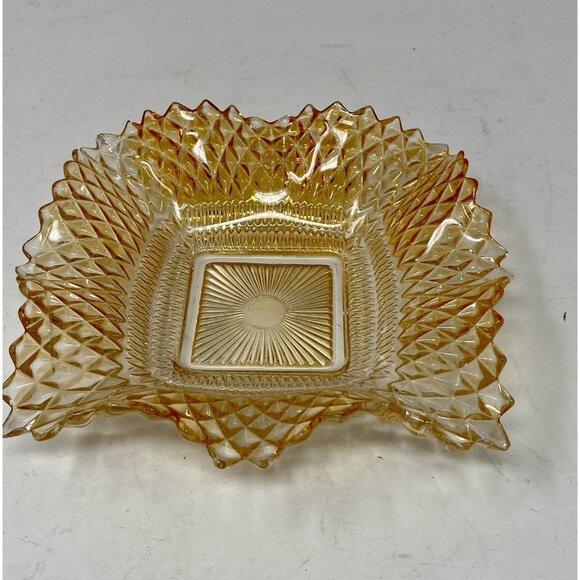 Indiana Glass Raised Diamond Point Ruffled Sawtooth Edge Candy Nut Dish - Picture 2 of 9
